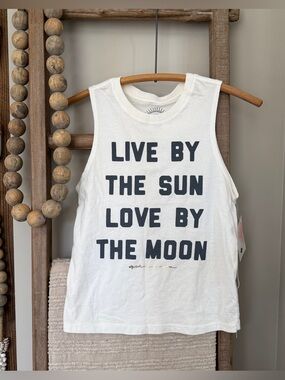 Spiritual Gangster Live and Love Girls Muscle Tee NWT